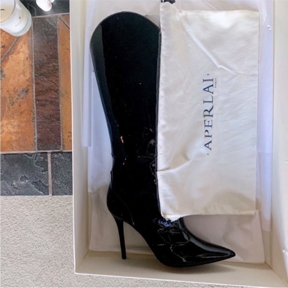 BNIB Aperlai liquid leather boots - Picture 2 of 5